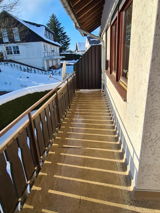 Ferienwohnung Auszeit Winterberg Zentrum Bagian luar foto